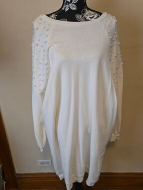 Womens Size XL Express Pearl-Embellished White Women's Sweater Dress